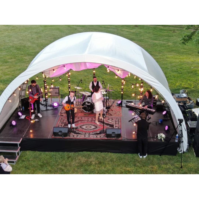 Dome shaped stage M (rent)