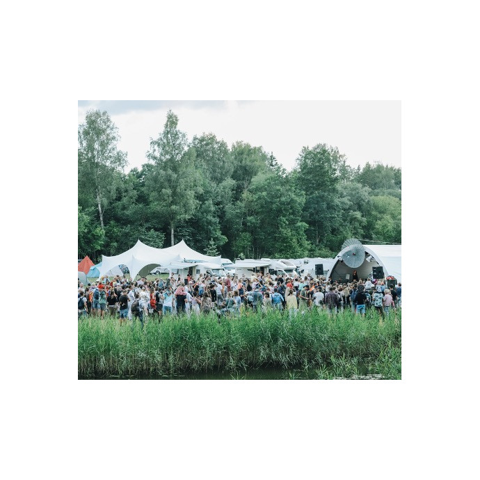 Crown Tent L (rent)