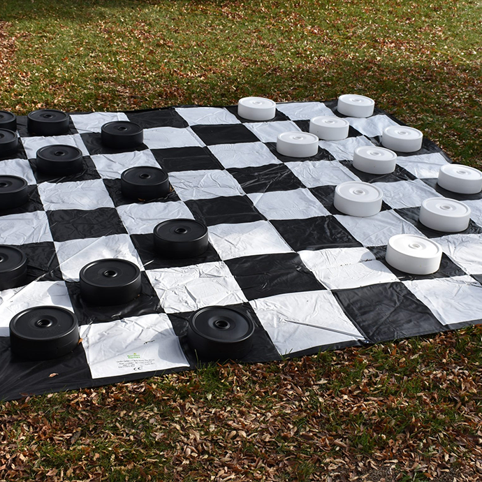 Outdoor games rent - Mega Checkers