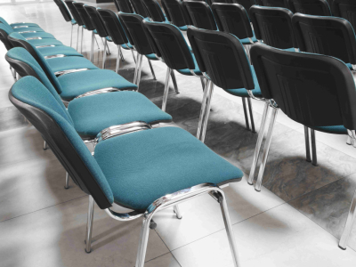 Kokius baldus nuomoti verslo renginiams ir konferencijoms?